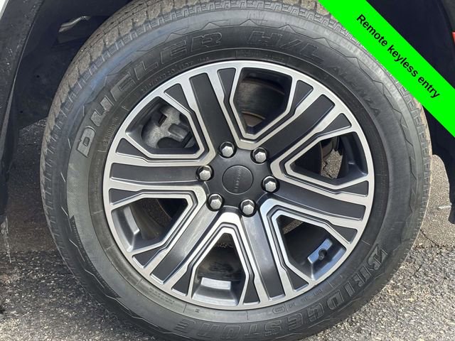 Used 2023 Jeep Wagoneer L Series II image 35