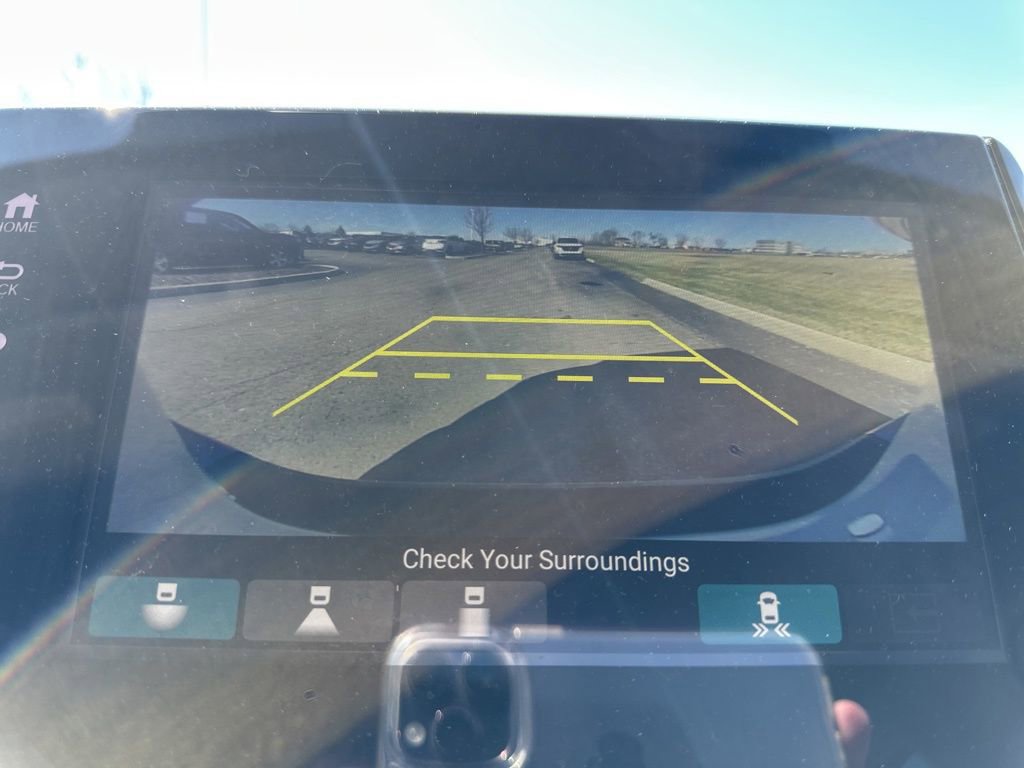 Used 2023 Honda Odyssey Touring image 25