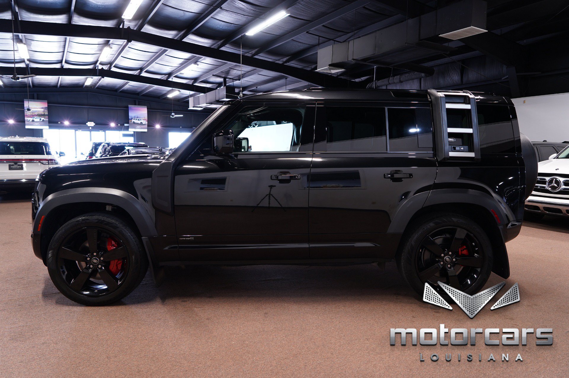 Used 2021 Land Rover Defender 110 X AWD/4WD image 4