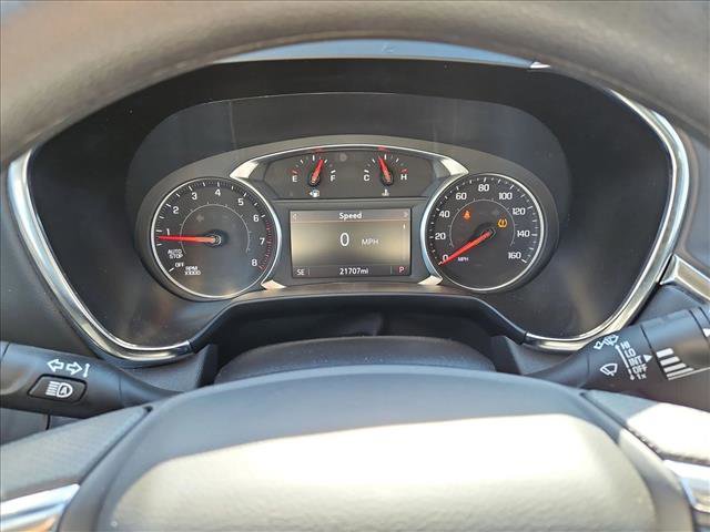 Used 2025 Chevrolet Blazer LT FWD image 11