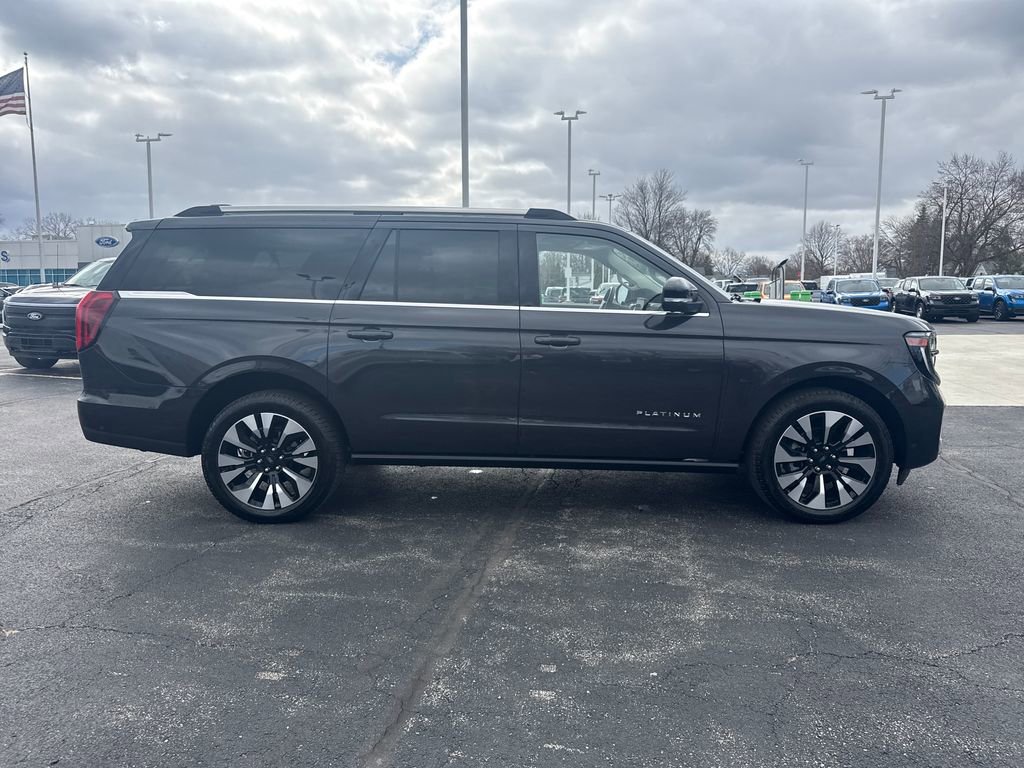 Used 2025 Ford Expedition Max Platinum w/ Driver's Package image 6