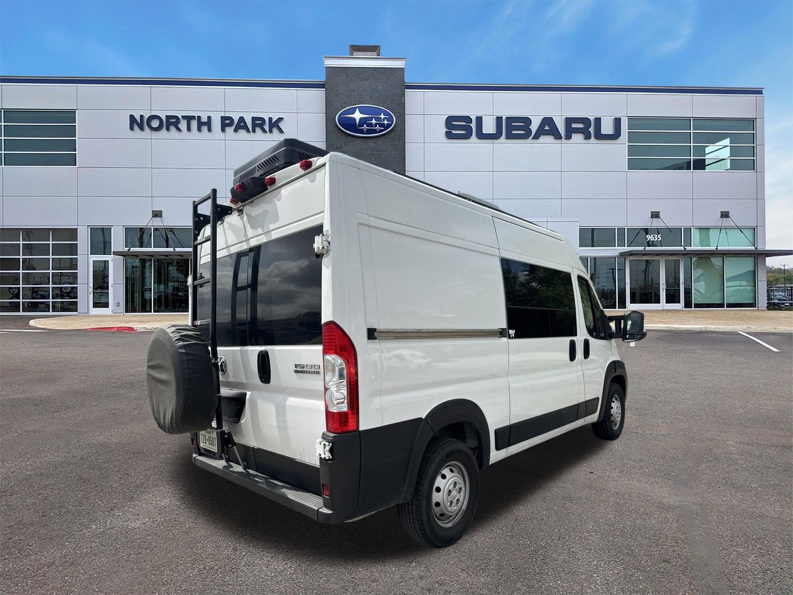 Used 2023 RAM ProMaster 1500 FWD image 3
