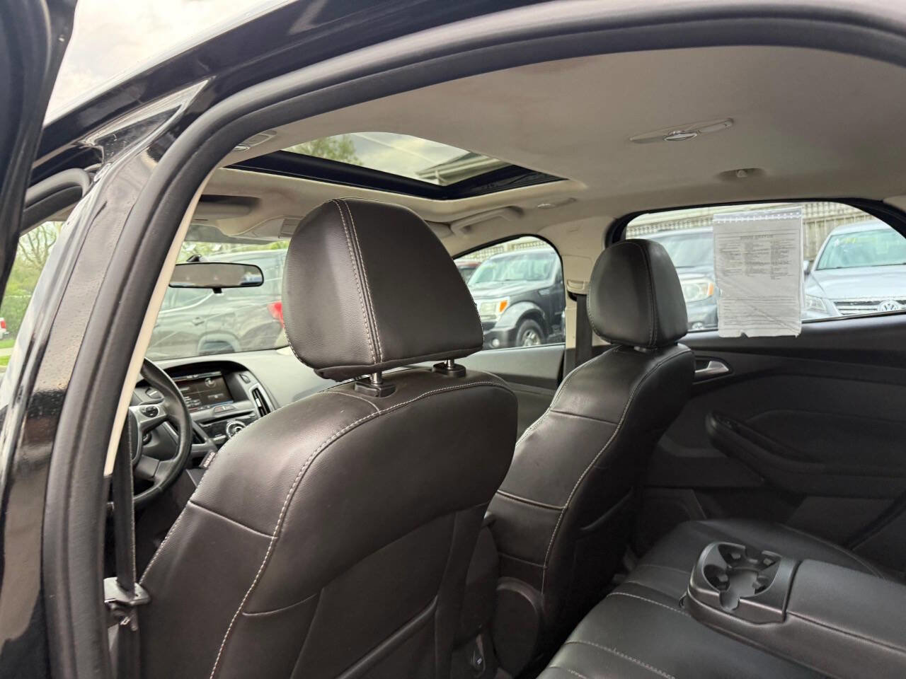 Used 2014 Ford Focus Titanium FWD image 15