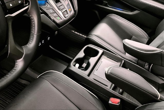 Used 2025 Honda Odyssey Touring image 17