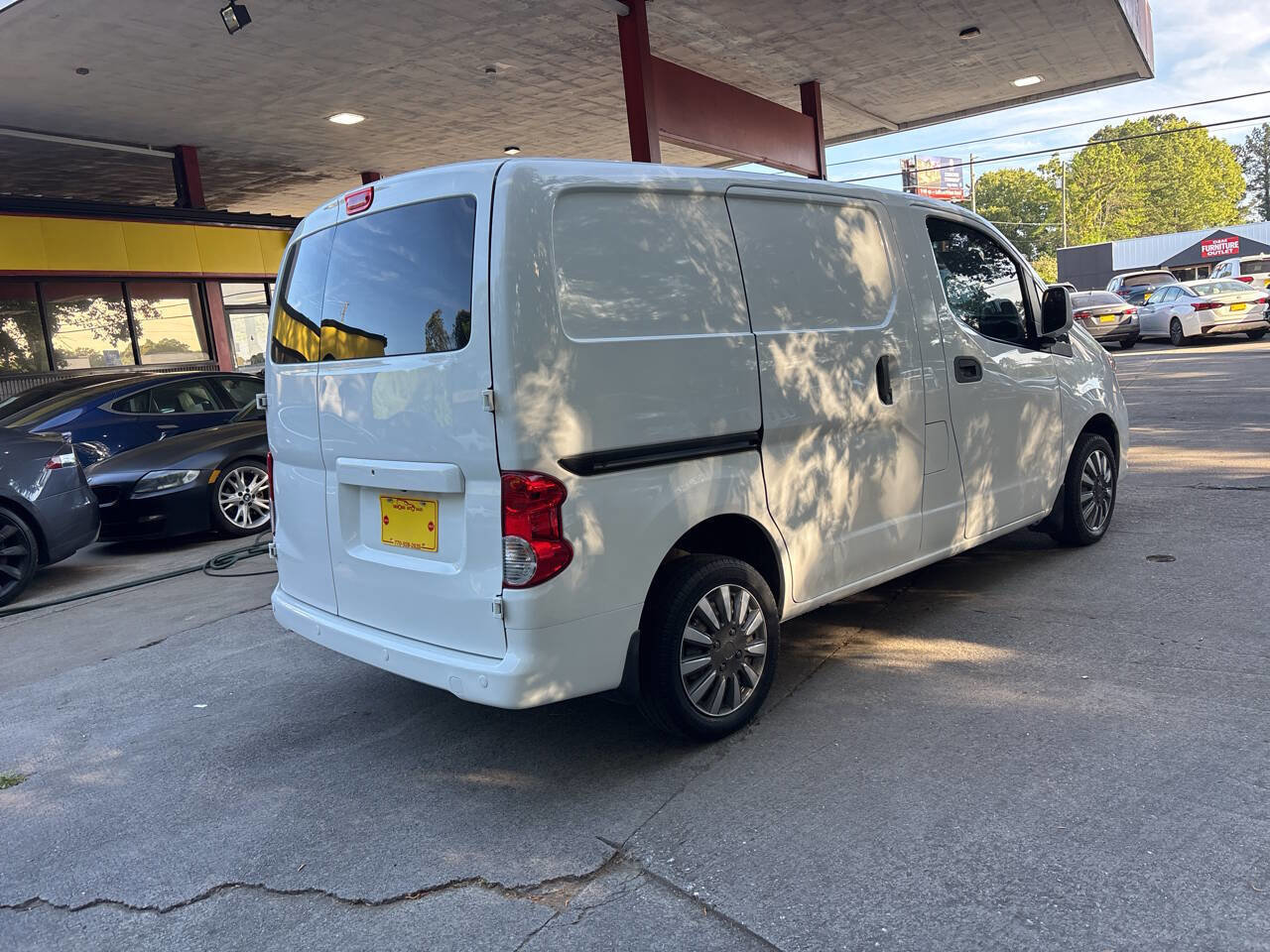 Used 2021 Nissan NV200 SV w/ Back Door Glass Package image 5