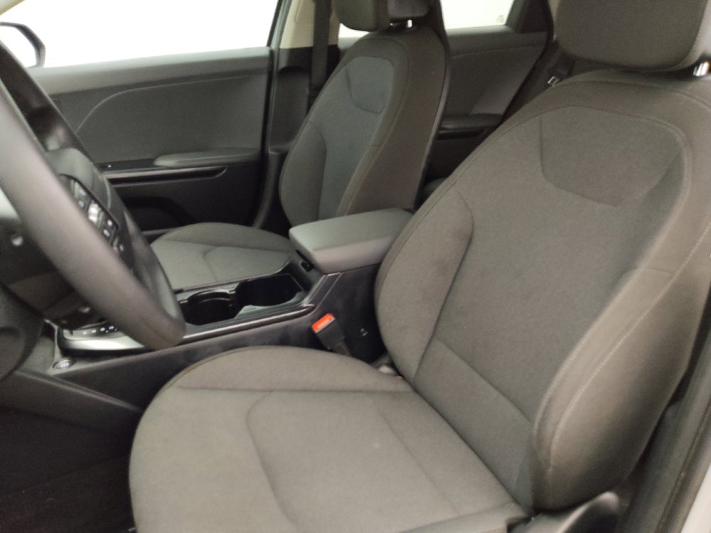 Used 2025 Kia K4 FWD image 17
