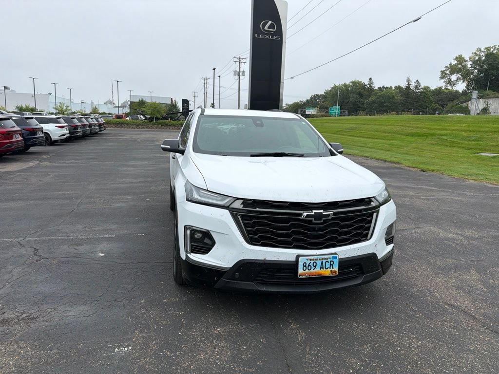 Used 2022 Chevrolet Traverse Premier w/ Redline Edition AWD/4WD image 16