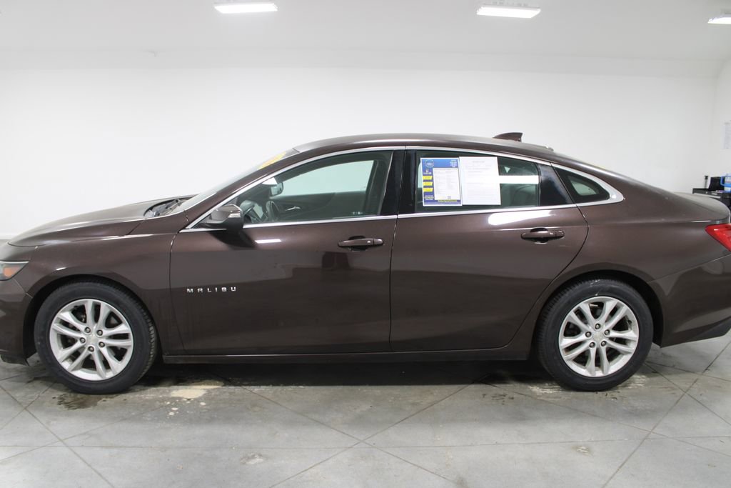 Used 2016 Chevrolet Malibu LT FWD image 6