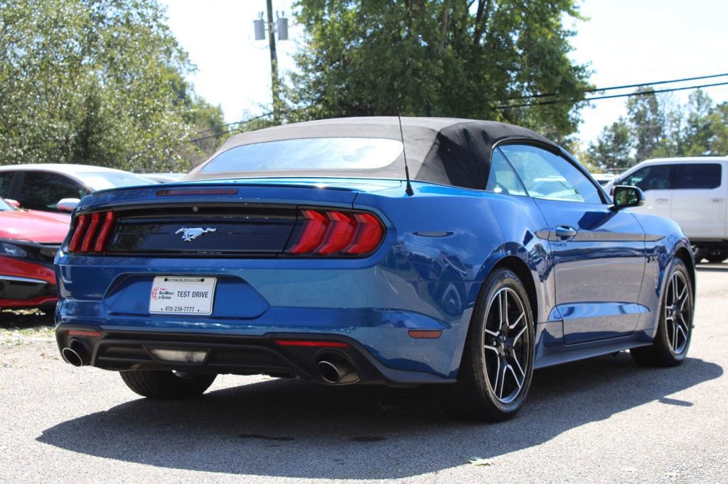 Used 2018 Ford Mustang Premium image 7