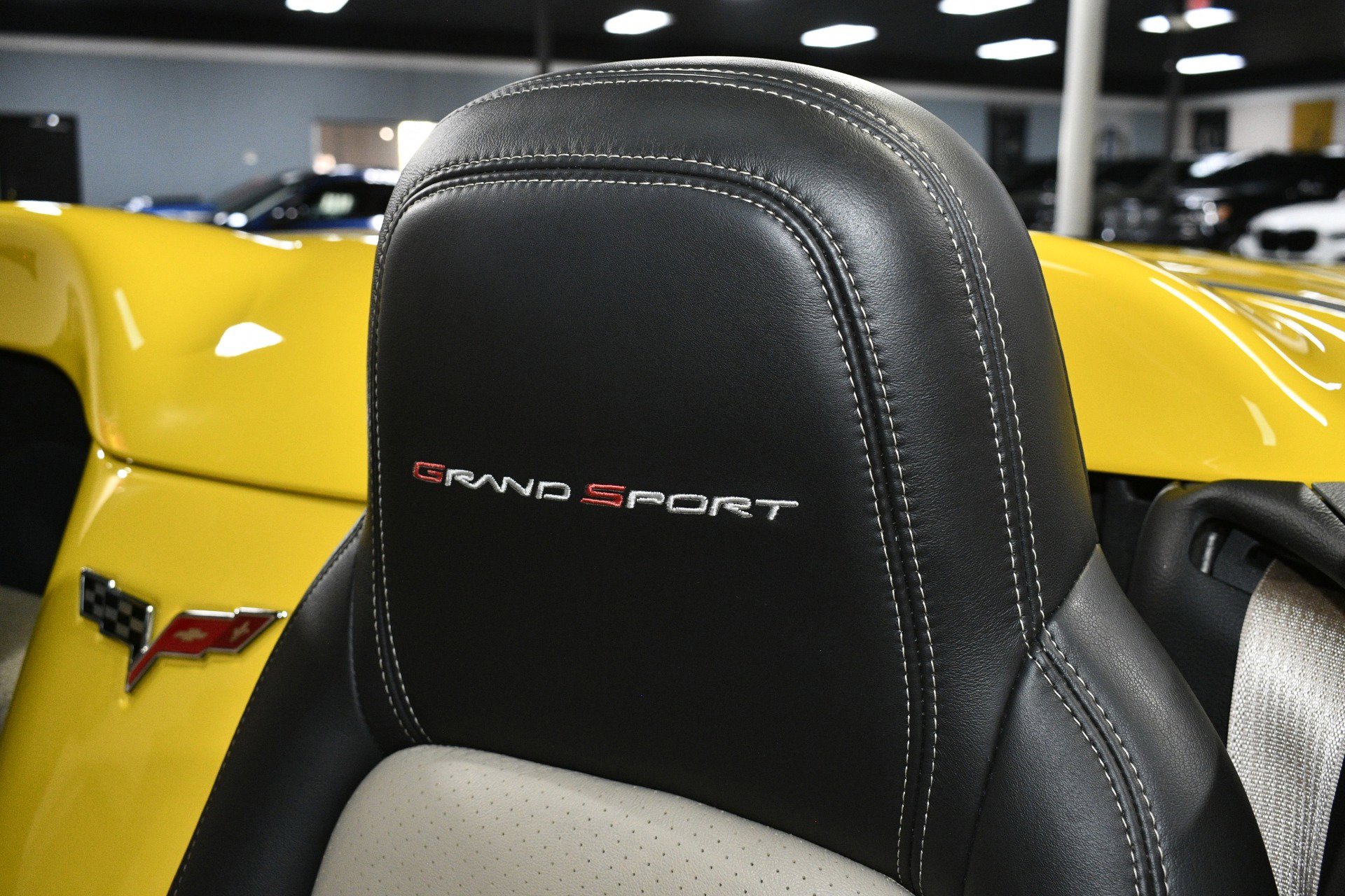 Used 2011 Chevrolet Corvette Grand Sport w/ Preferred Equipment Group image 9