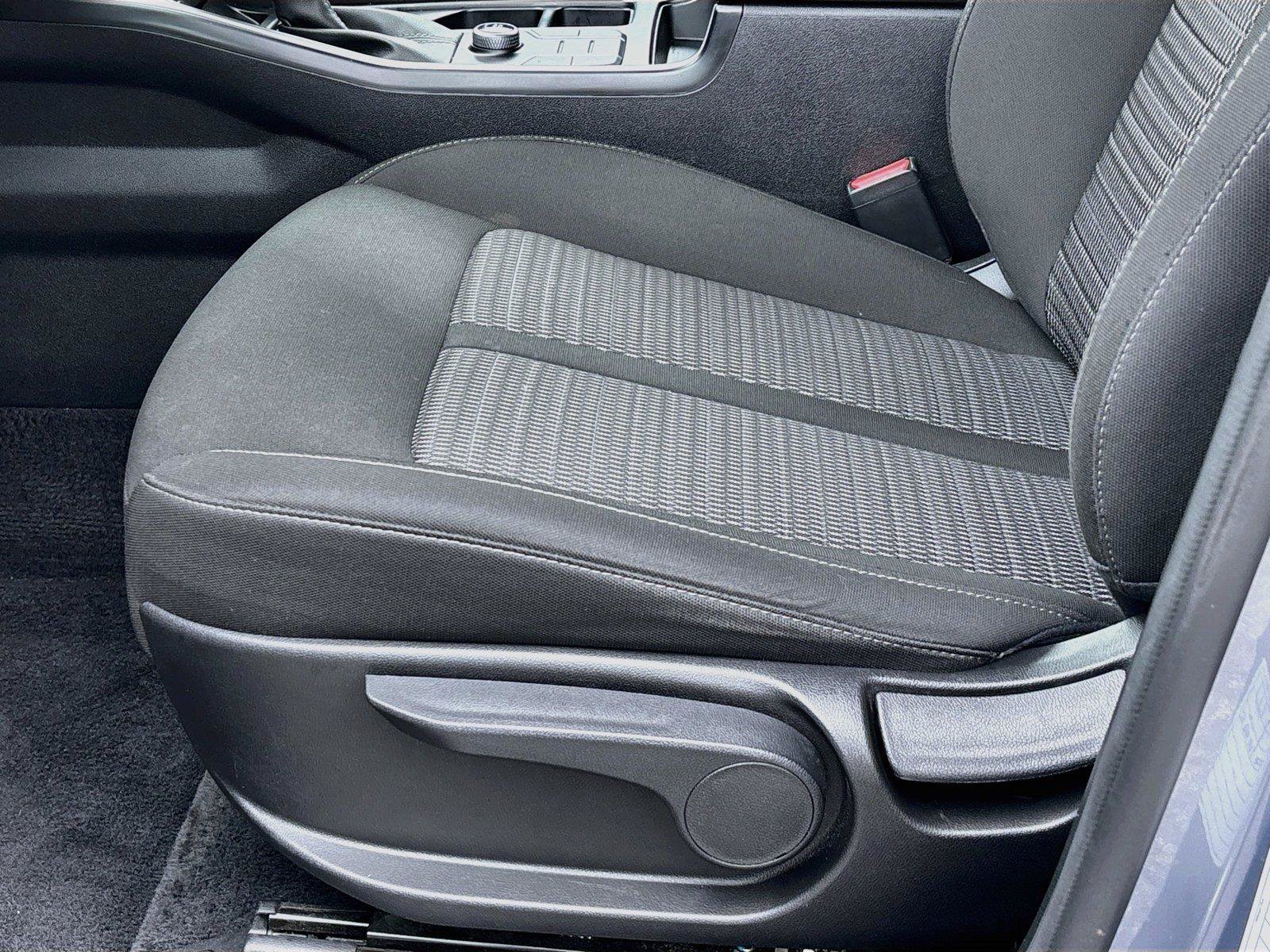 Used 2023 Kia Sorento LX FWD image 21