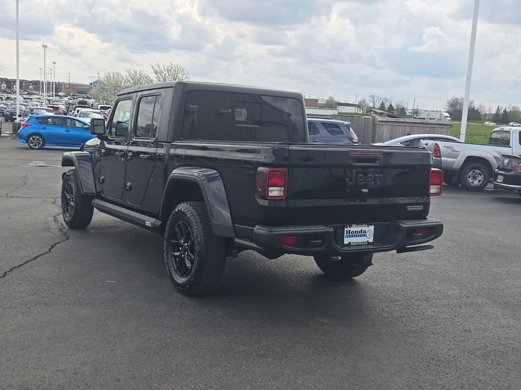 Used 2023 Jeep Gladiator Sport AWD/4WD image 5