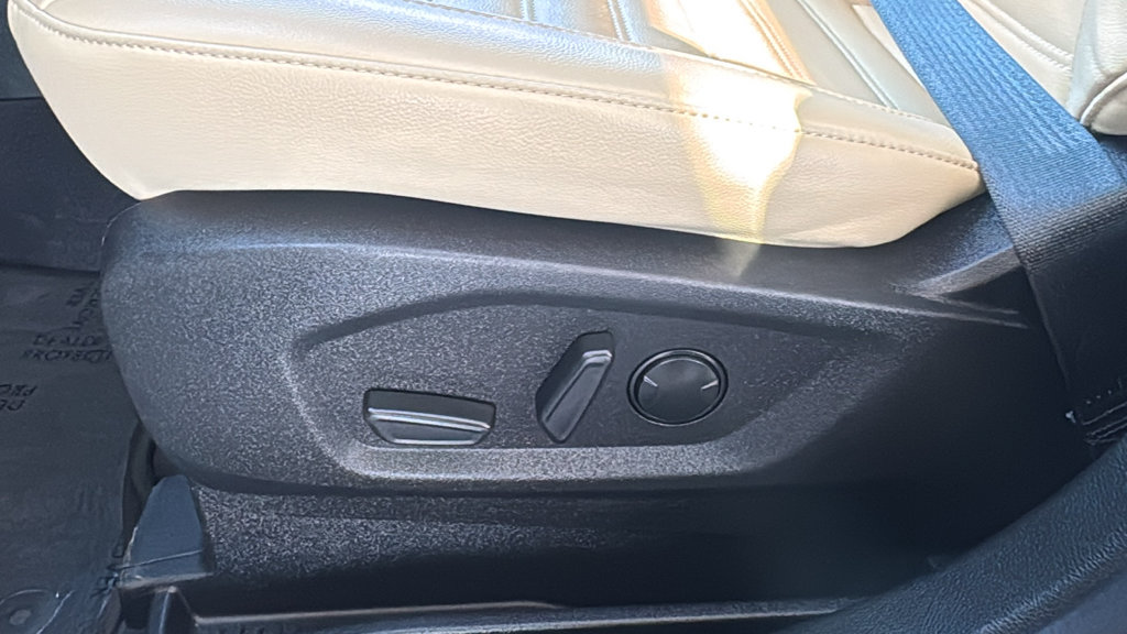 Certified 2024 Ford Edge SEL w/ Convenience Package AWD/4WD image 20