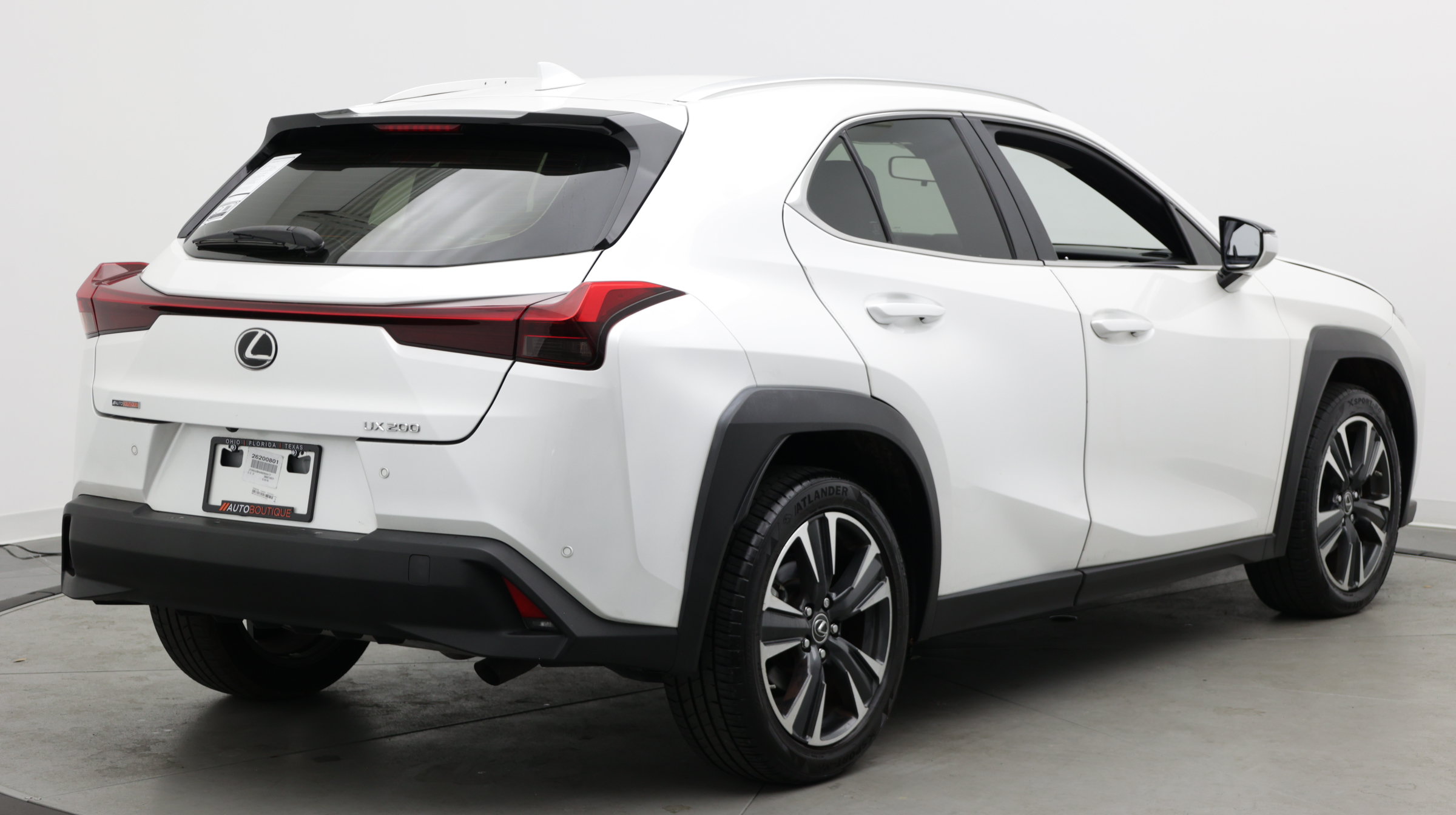 Used 2022 Lexus UX 200 w/ Accessory Package (Z1) FWD image 8