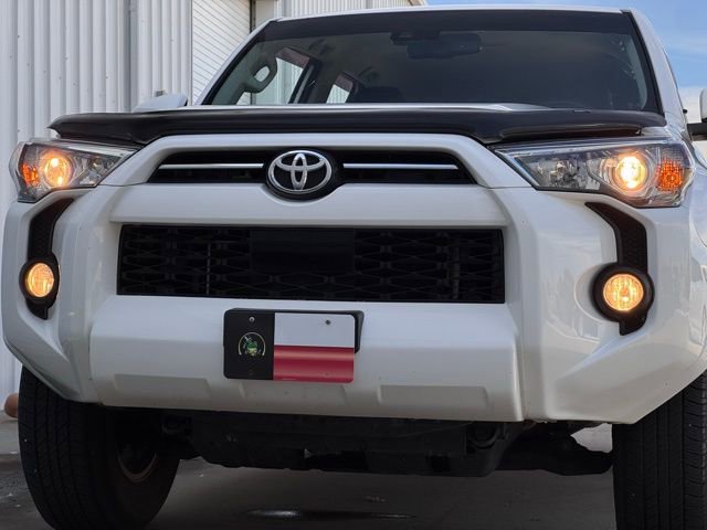 Used 2020 Toyota 4Runner SR5 image 48