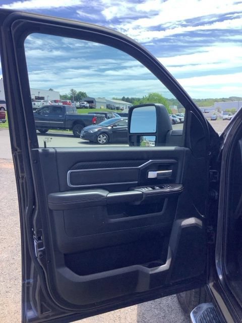 Certified 2025 RAM 2500 Big Horn AWD/4WD image 17