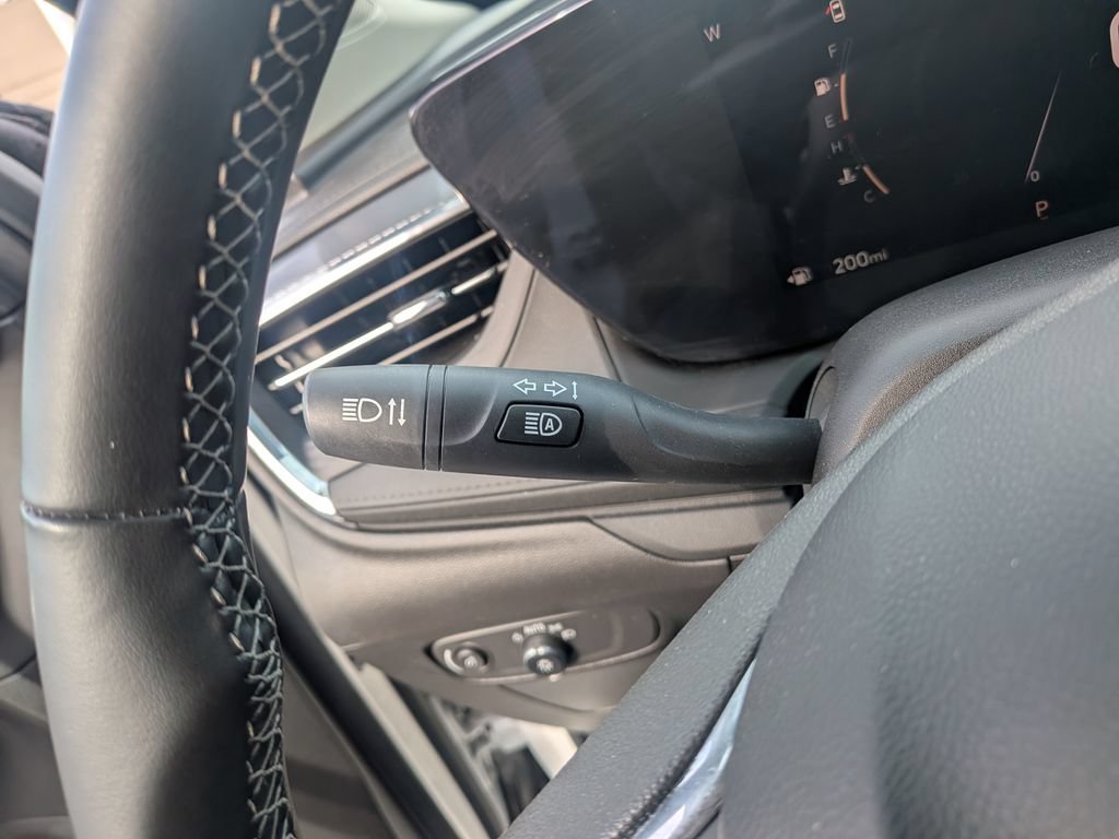 Used 2024 Buick Encore GX Preferred FWD image 27