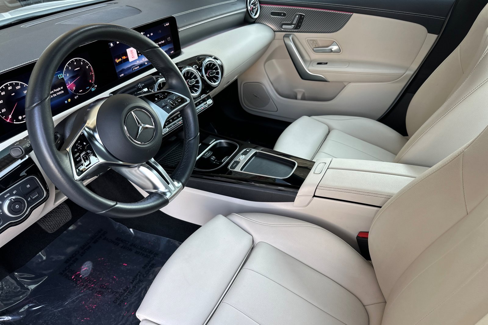 Certified 2025 Mercedes-Benz CLA 250 image 10