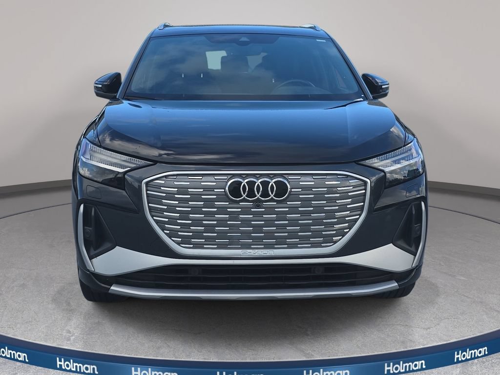 Used 2023 Audi Q4 e-tron Prestige w/ 20" Wheel Package AWD/4WD image 4