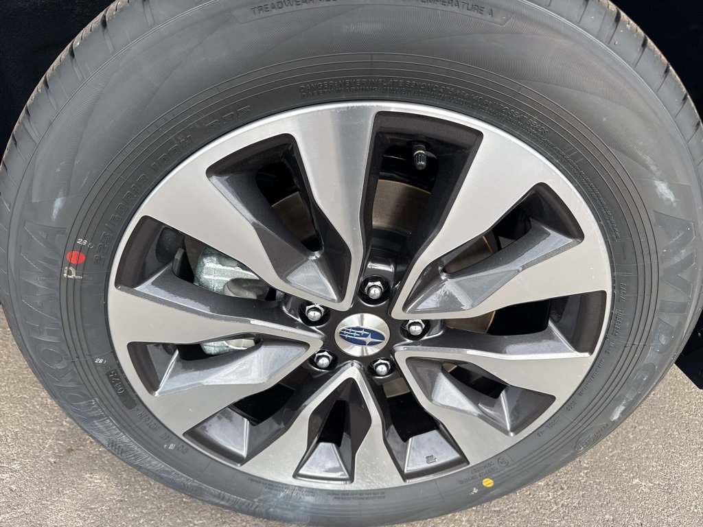 New 2025 Subaru Outback Touring XT image 35