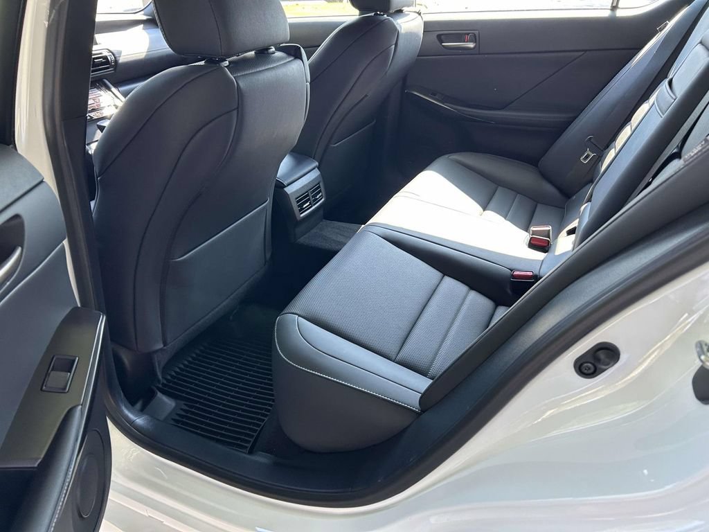 Used 2024 Lexus IS 350 F Sport w/ Navigation Package RWD image 9