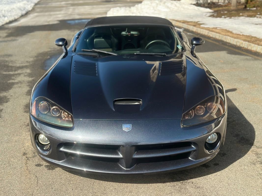 Used 2006 Dodge Viper SRT-10 RWD image 4