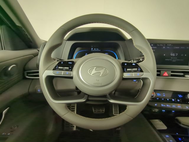 New 2026 Hyundai Elantra SEL Sport Premium FWD image 25