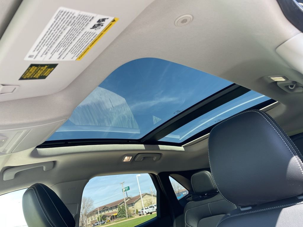 Used 2022 Ford Escape SEL w/ Technology Package image 10