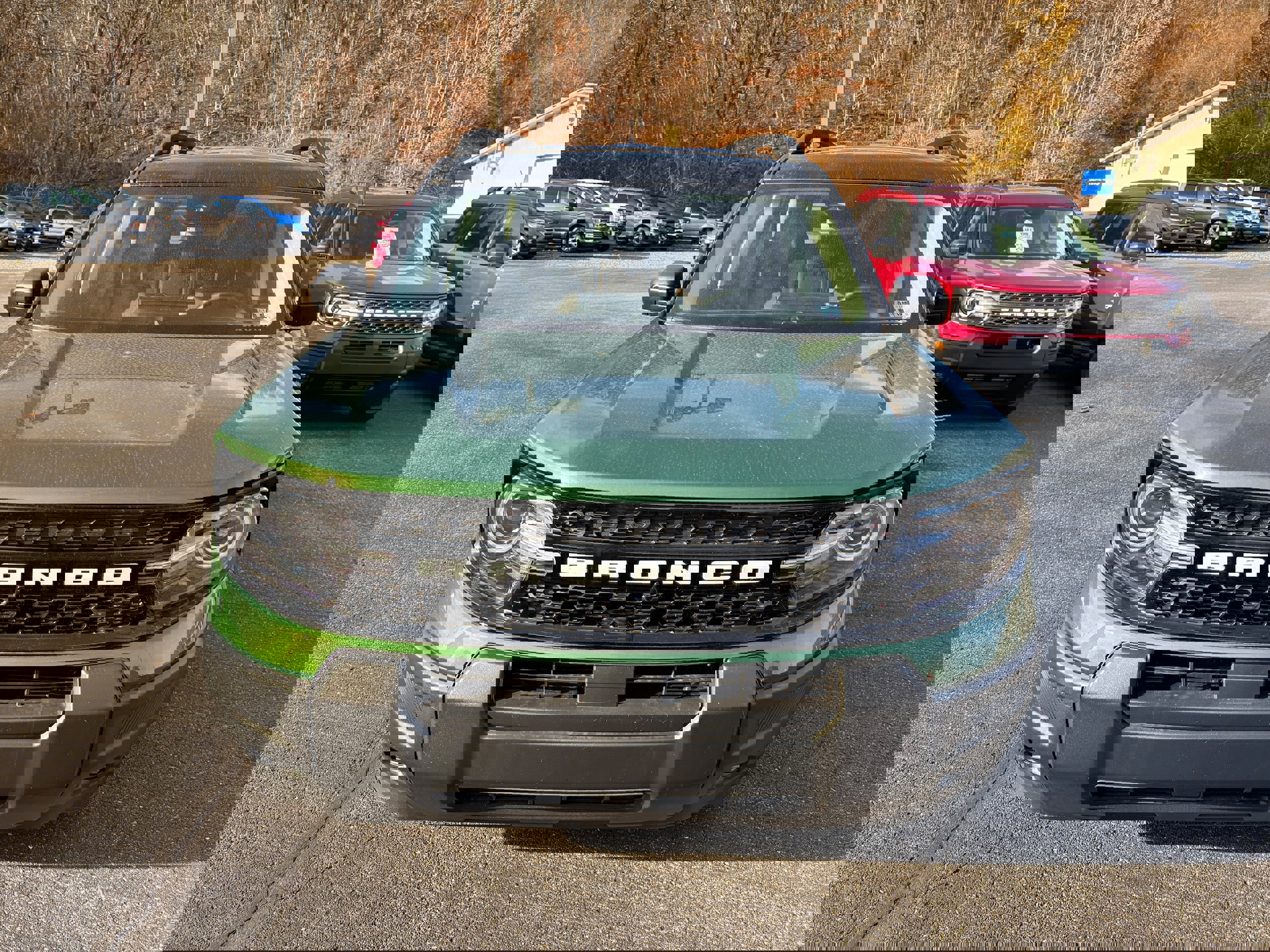 New 2025 Ford Bronco Sport Outer Banks image 2