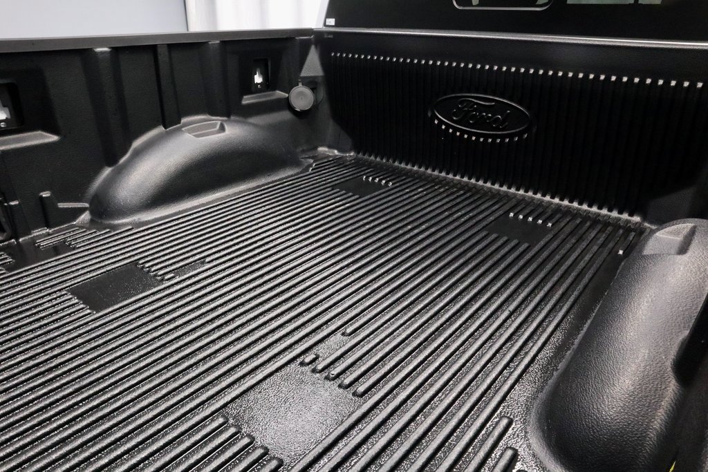 Certified 2022 Ford F150 XLT w/ Equipment Group 302A High image 13