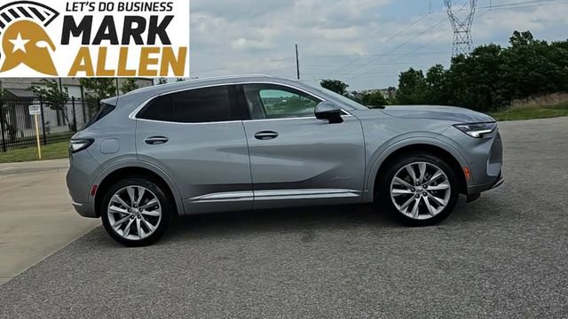 Used 2023 Buick Envision Avenir FWD image 9