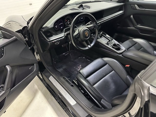 Used 2023 Porsche 911 Carrera S image 15