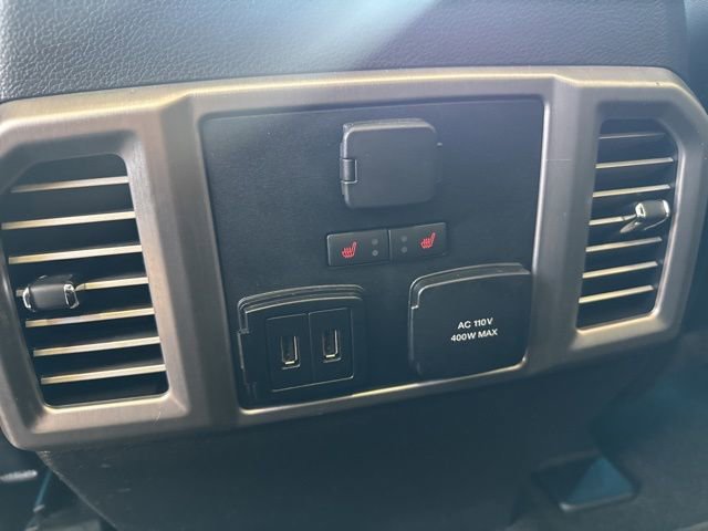 Used 2018 Ford F150 Platinum w/ Equipment Group 701A Luxury AWD/4WD image 17