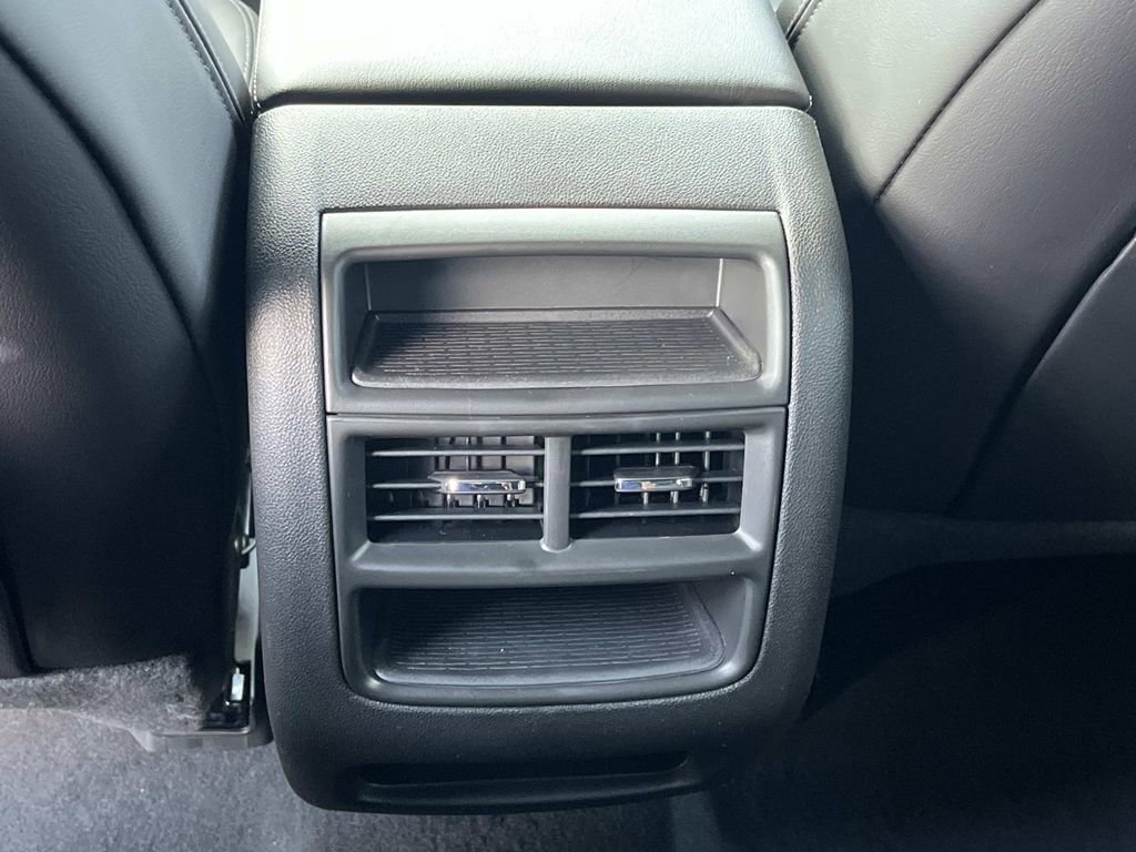 New 2025 Cadillac XT5 Premium Luxury w/ Technology Package image 18