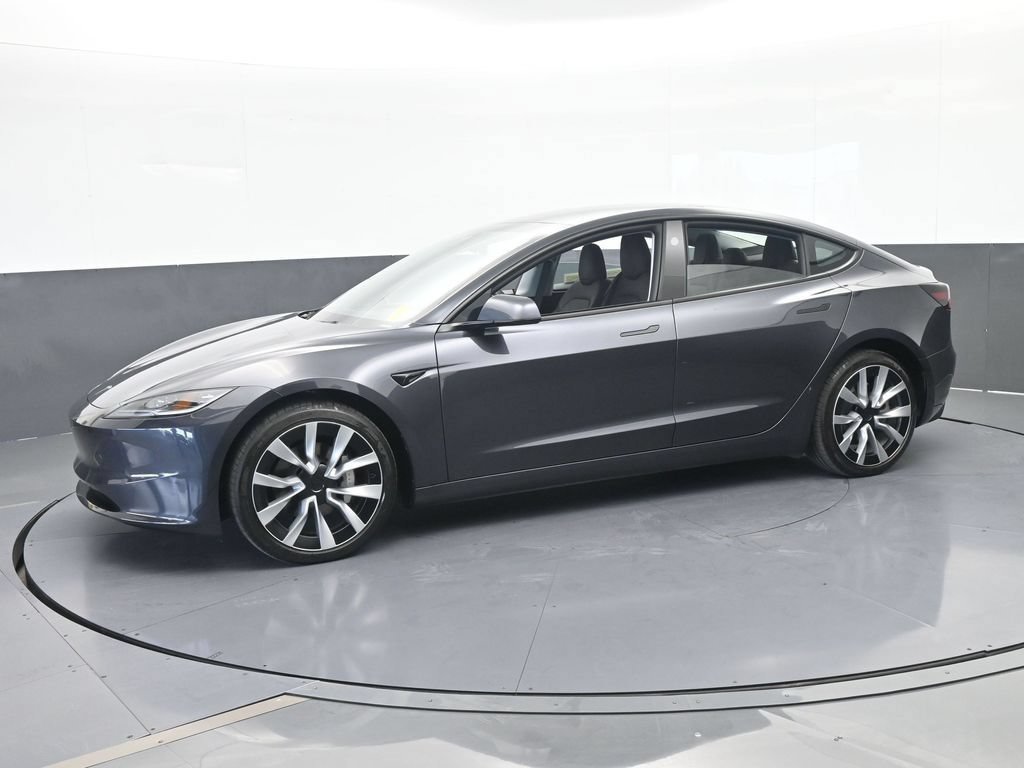 Used 2025 Tesla Model 3 Long Range RWD image 2
