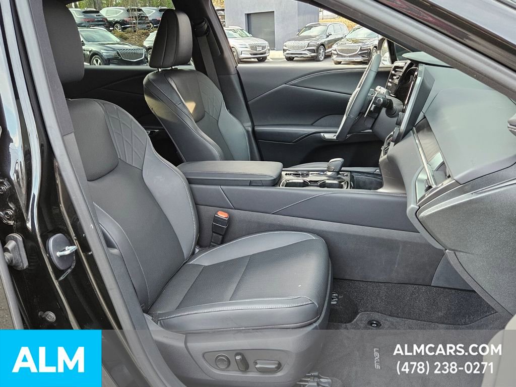 Used 2025 Lexus RX 350h image 17