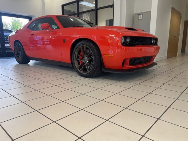 Used 2023 Dodge Challenger SRT Hellcat w/ Driver Convenience Group image 5