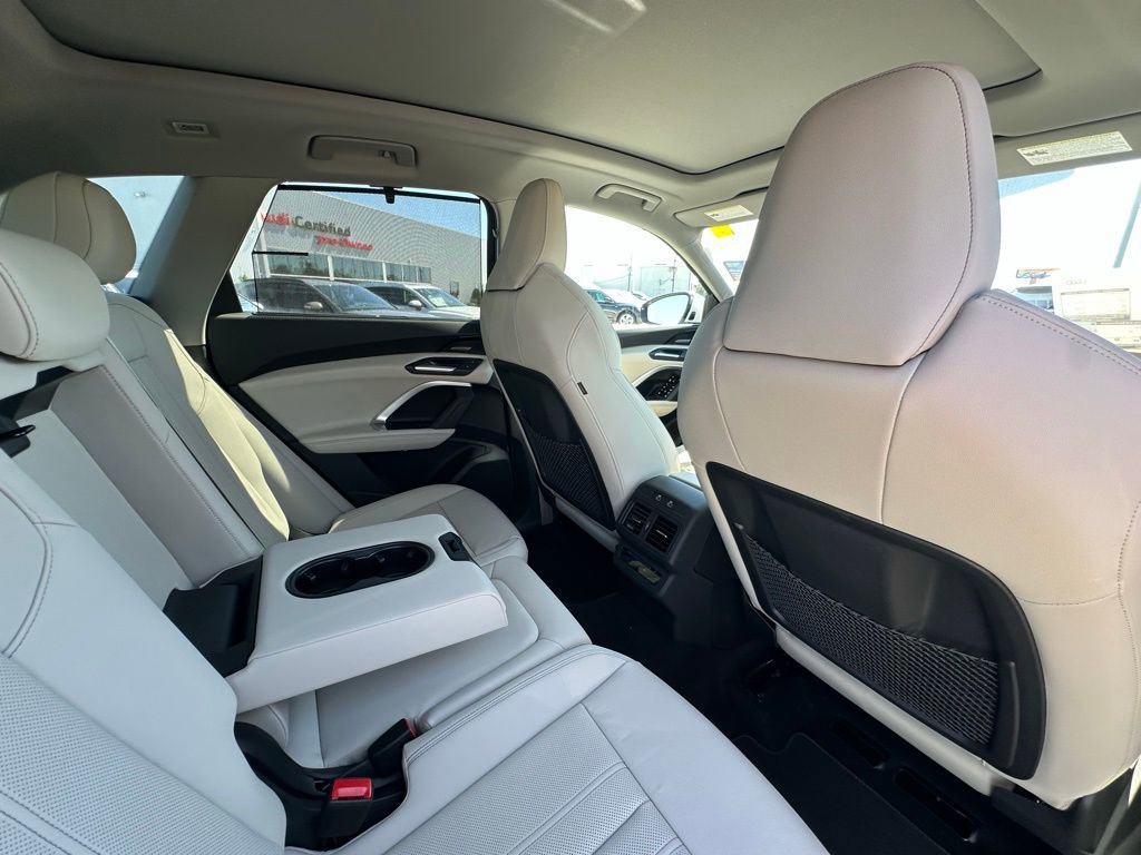 New 2025 Audi Q5 Premium Plus image 30