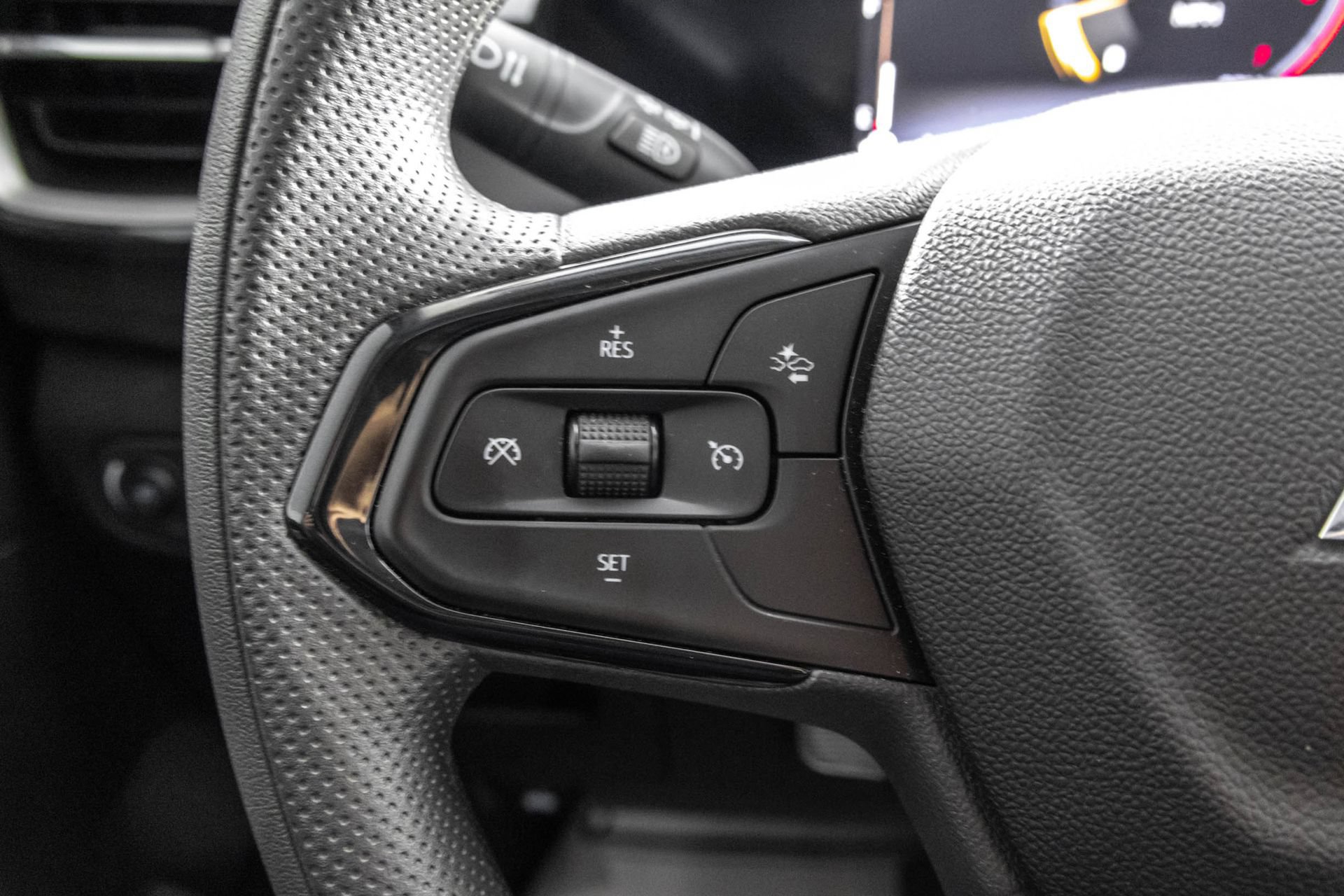 Used 2026 Chevrolet TrailBlazer LS w/ LS Convenience Package FWD image 23