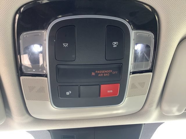 Certified 2025 Hyundai Tucson SE FWD image 35