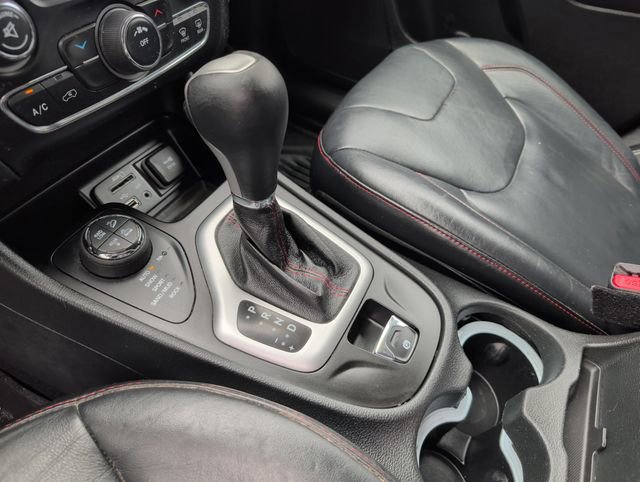 Used 2014 Jeep Cherokee Trailhawk w/ Leather Interior Group image 28