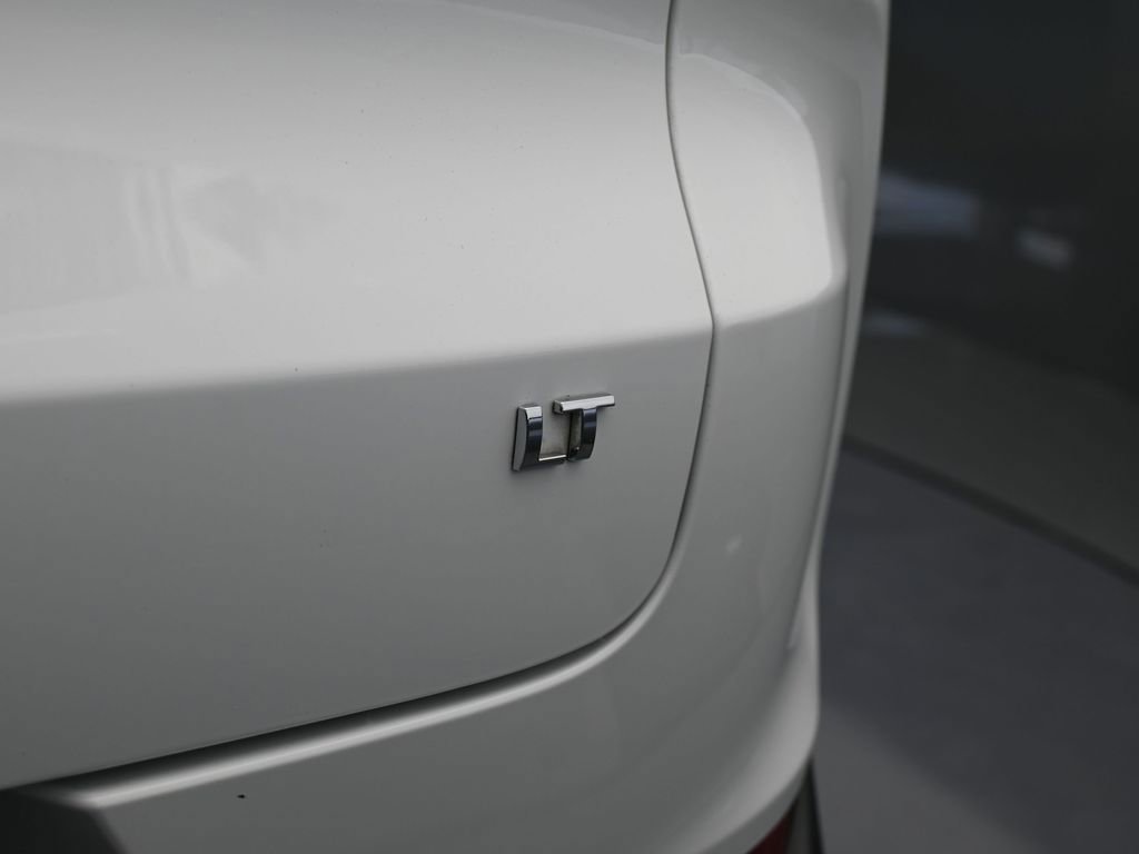 Used 2022 Chevrolet TrailBlazer LT w/ Driver Confidence Package image 32