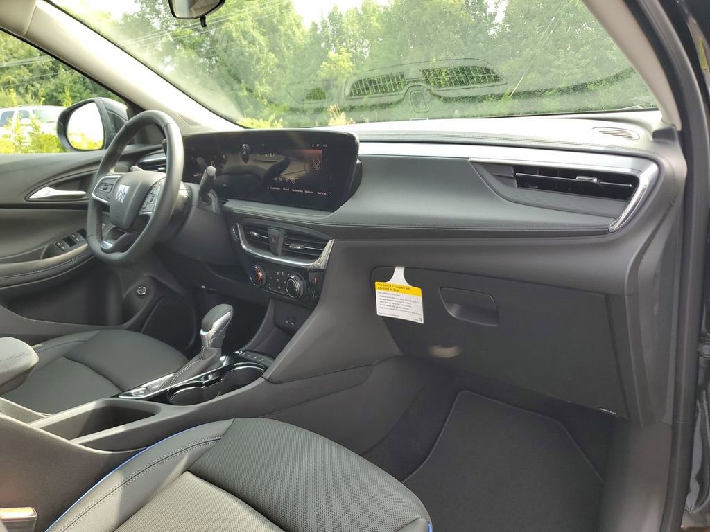 New 2025 Buick Encore GX Sport Touring w/ Comfort Package image 28