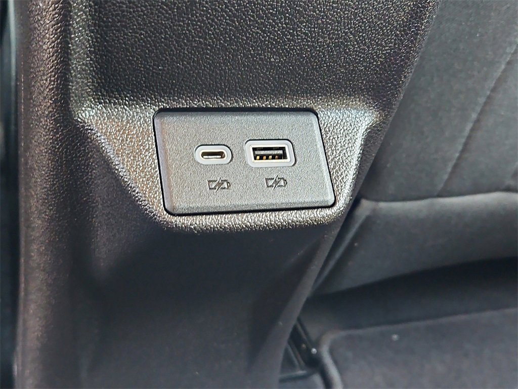 Certified 2022 Chevrolet Bolt EUV LT image 18