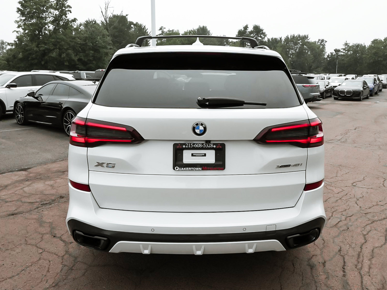Used 2022 BMW X5 xDrive40i w/ M Sport Package AWD/4WD image 5
