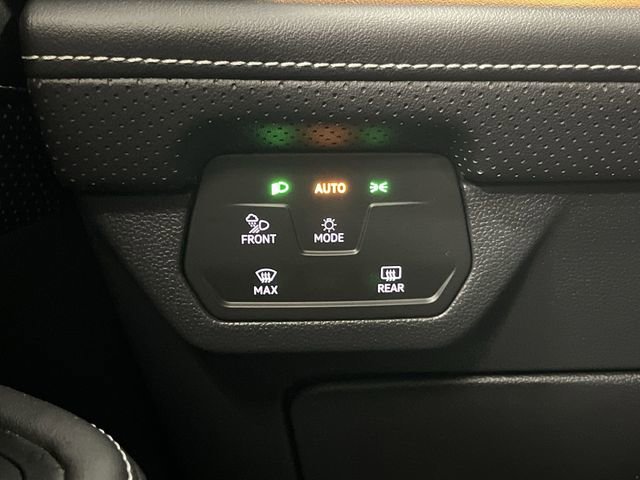 Used 2024 Volkswagen Atlas SEL image 27