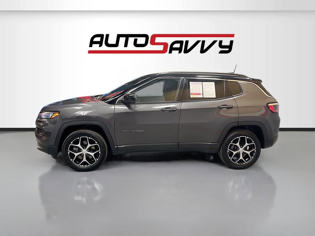 Used 2024 Jeep Compass Limited image 4