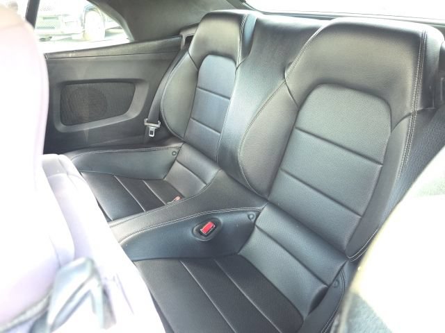 Used 2016 Ford Mustang Premium RWD image 22