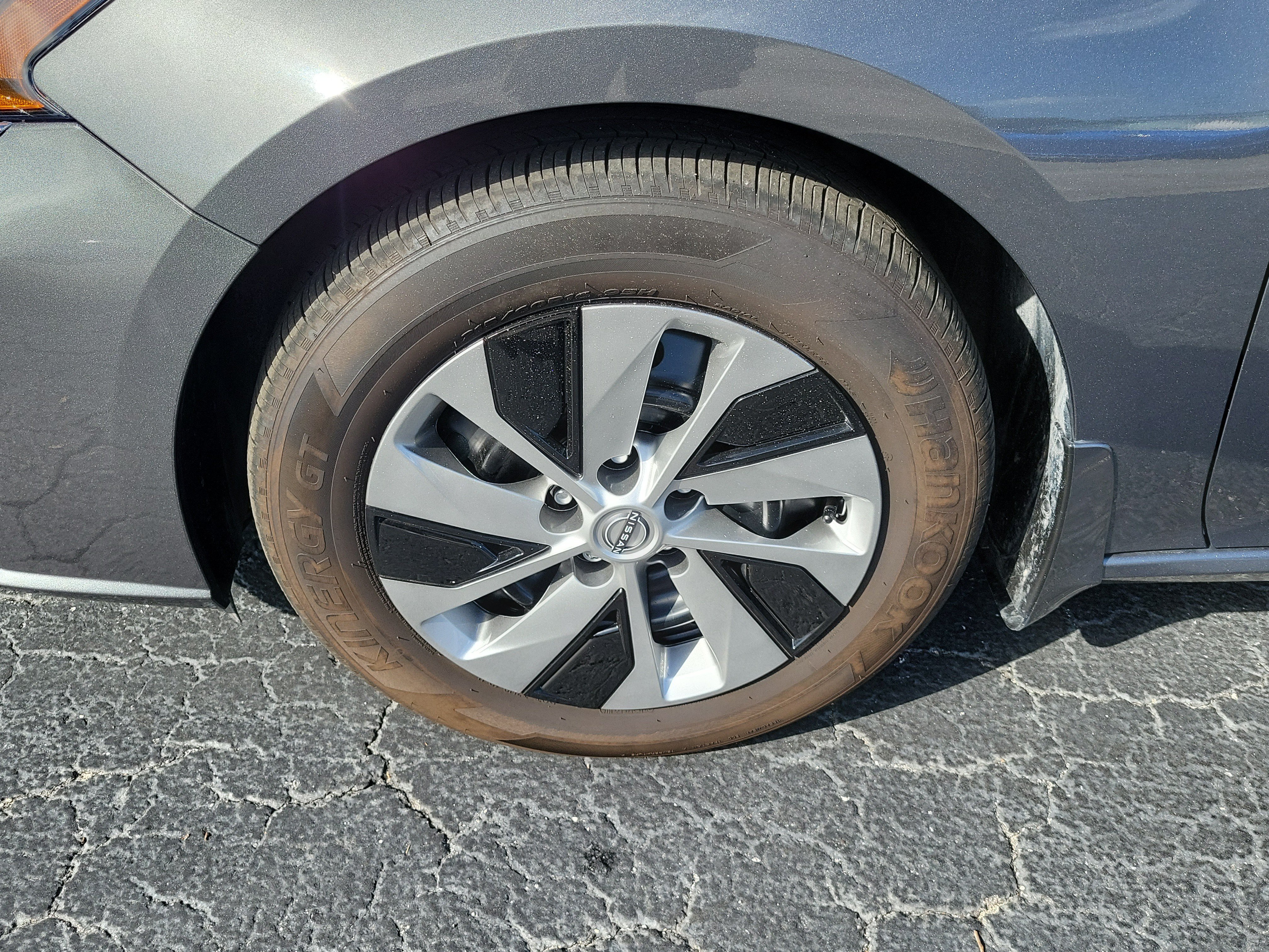 Certified 2025 Nissan Altima 2.5 S FWD image 4