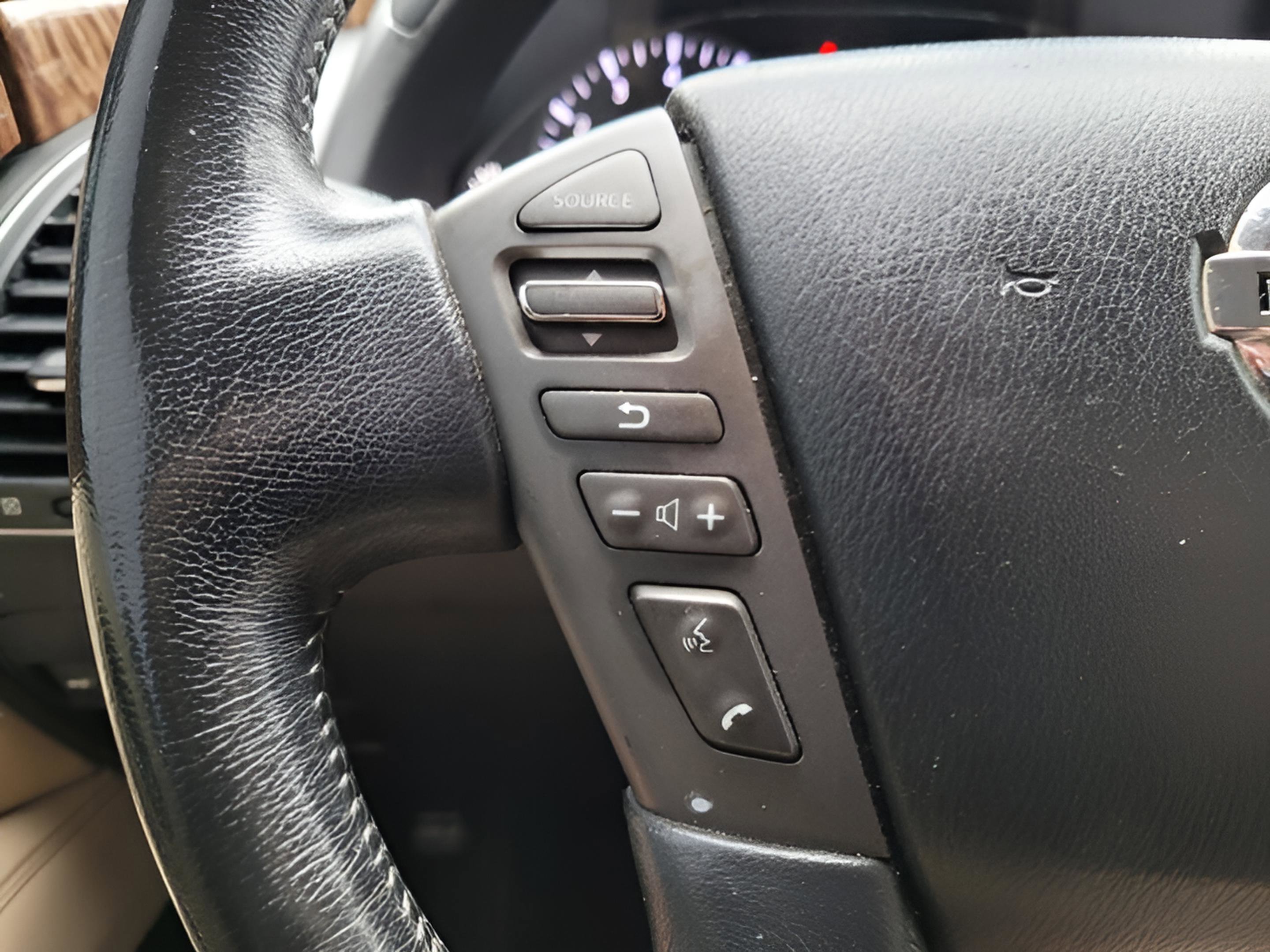 Used 2019 Nissan Armada Platinum w/ Captain's Chairs Package image 25